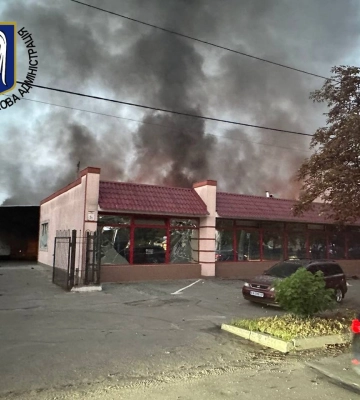 Росіяни обстріляли Київ: в деяких мікрорайонах зникло світло