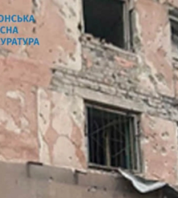Росіяни атакували Херсон — загинули дві людини, є поранені