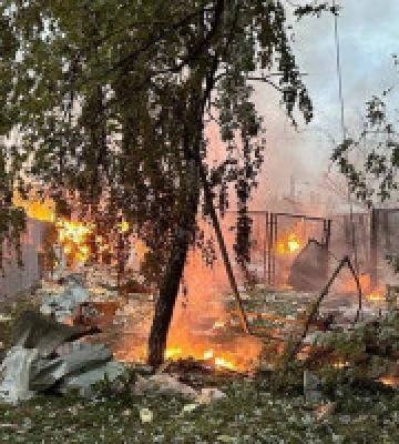 Ракетна атака на Київ: є руйнування, госпіталізували 18-річну дівчину та 9-річну дитину 