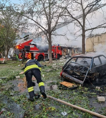 В Киеве после взрывов госпитализировали 18-летнюю девушку и 9-летнего ребенка