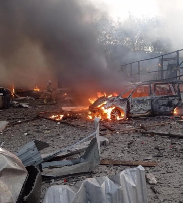 У Рівному ліквідували пожежу на СТО після влучання ракети