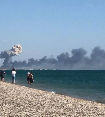 ЗМІ: СБУ та ВМС завдали потужного удару по аеродрому “Саки” в Криму
