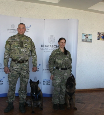 Чотирилапі службовці: як працює один із найкращих кінологічних центрів Полтавщини