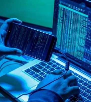 Зрадника з СБУ судитимуть за кібератаки на українські органи влади