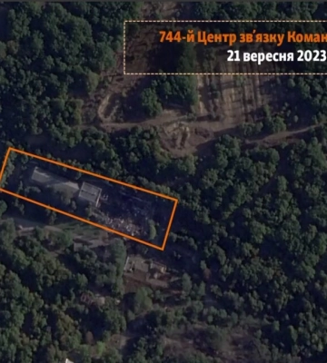 Руйнувань не приховати: у мережу потрапили супутникові знімки командного пункту ЧФ РФ у  Криму після удару ЗСУ