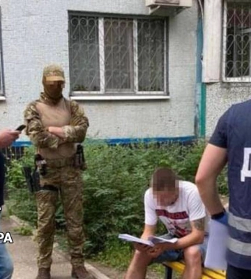 Терроризировали наркозависимых в Харькове: будут судить банду правоохранителей
