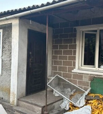 Російська армія 21 вересня обстріляла Торецьк та Петропавлівку на Донеччині — поранені троє людей