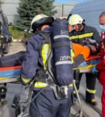 На Волині на території фабрики з виробництва гофротари «виникла пожежа»: рятувальники провели навчання