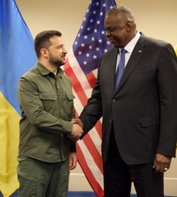 Зеленський зустрівся з главою Пентагону