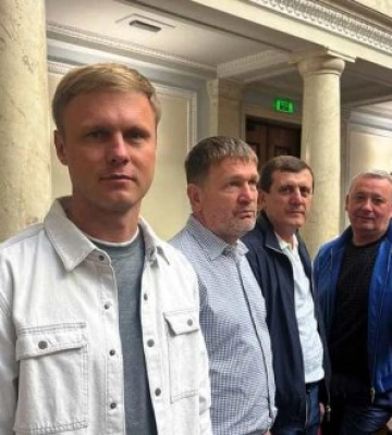 Закарпатські нардепи від «Рідного Закарпаття» відзвітували  дайджест роботи ВРУ за тиждень