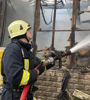 Масштабна пожежа у столиці: горів сервіс побутової техніки 