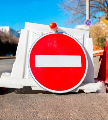 В Ужгороді тимчасове звуження проїзду на вулиці Острівній