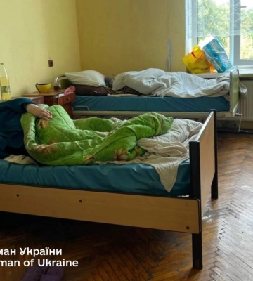 Суцільна антисанітарія: в районній лікарні на Івано-Франківщині виявили низку порушень