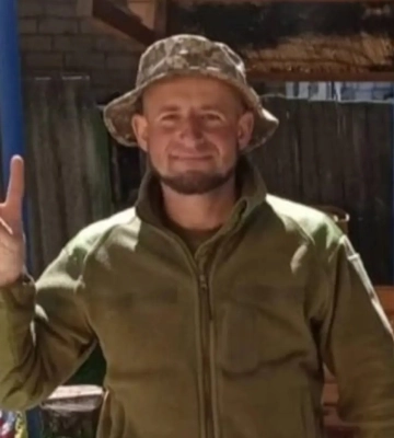 Загиблого воїна на Рівненщині зустрінуть «живим коридором»