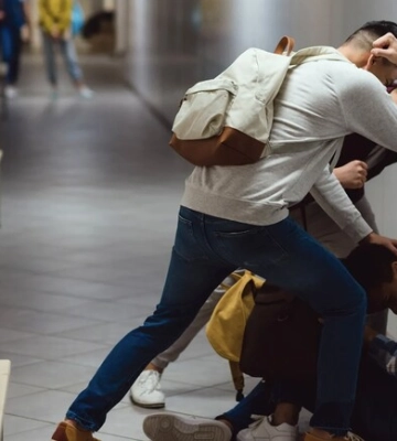 В Дніпропетровській області внаслідок булінгу школяр потрапив до лікарні