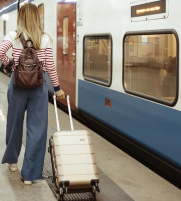 &quot;Площа Українських Героїв&quot;: у метро Києва вже звучать аудіоголошення з новою назвою станції. Відео