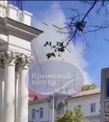 Окупанти заявили про удар по штабу Чорноморського флоту рф в Севастополі