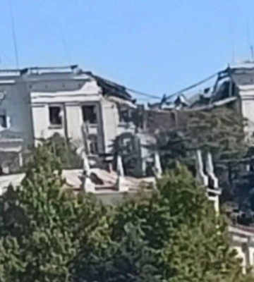 По штабу Черноморского флота в Севастополе нанесен ракетный удар: видео
