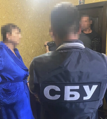 Мешканку Павлограду та жителя Новомосковського району викрили правоохоронці у колабораційній діяльності