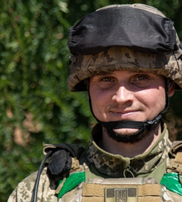 «Янгол-охоронець у мене відповідальний - я вижив», - боєць з Волині розповів про свій перший бій