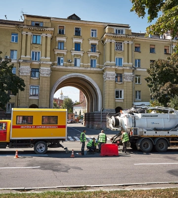 У Київському районі об’єкти водовідведення готують до опалювального сезону