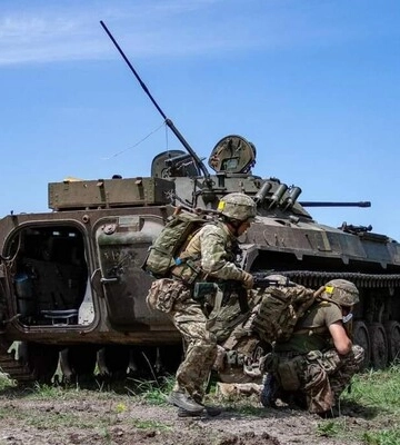 Украинские силы продвинулись на юг от Бахмута - ISW