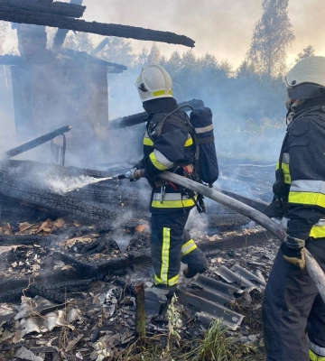 На Кореччині повністю згорів житловий будинок