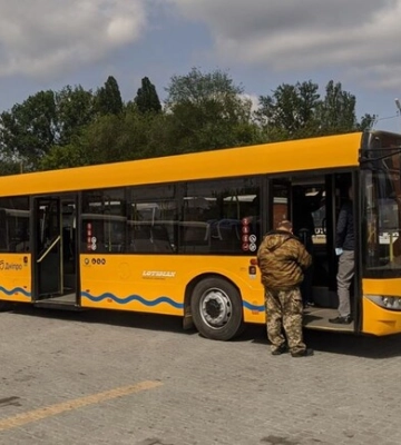 У Дніпрі відбулися зміни в русі громадського транспорту