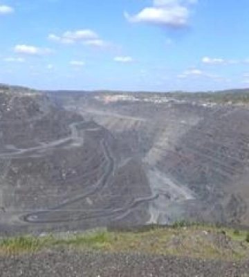ГЗК Жеваго підозрюють у незаконному продажі щебеню
