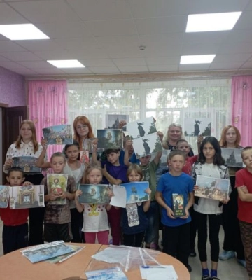 Оккупанты в Мелитополе заставили детей из приюта писать письма русскому полководцу XIII века