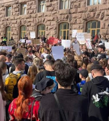Громада Киева будет поддерживать ВСУ, несмотря на препятствия, – депутаты Киевсовета киевлянам