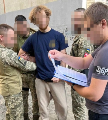 Военного, которого подозревают в побеге со службы в Полтаве, оставят под стражей на два месяца