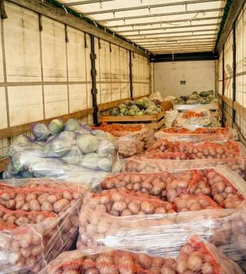 Полтавська область передала Херсонщині 40 тонн продуктів