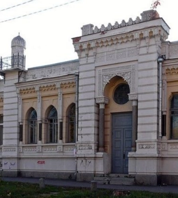 Експерт розповів, як доверюлеційні будунки Полтави вдається зберегти від знесення