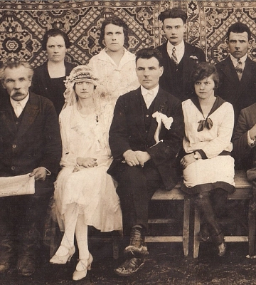 Жителі волинських сіл на світлинах 1920-1930-х років