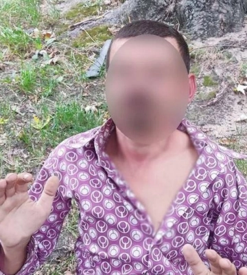 В Киеве прохожие задержали мужчину, избившего и пытавшегося ограбить женщин. Фото