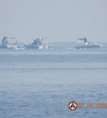Китай установил &quot;блокаду&quot; в Южно-китайском море: береговая охрана КНР мешает Филиппинам (фото, видео)