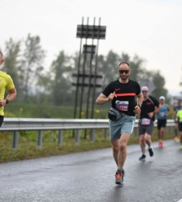 На Закарпатті відбувся West Carpathian Marathon на підтримку ЗСУ