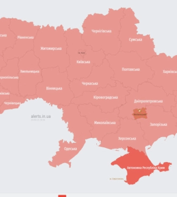 По всій Україні оголошена повітряна тривога, є загроза ракет і дронів