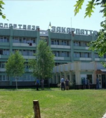 Берегівський спорткомплекс «Закарпаття» повинен належати громаді (відео)