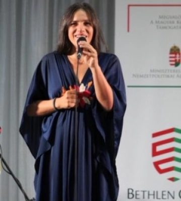 На Закарпатті дала сольний концерт угорська співачка Беата Пайя