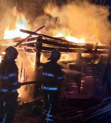 У Мукачеві сталася пожежа на приватному обійсті