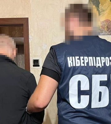 Коригував обстріли рідного міста з РФ: у Харкові виявили мережу агентів
