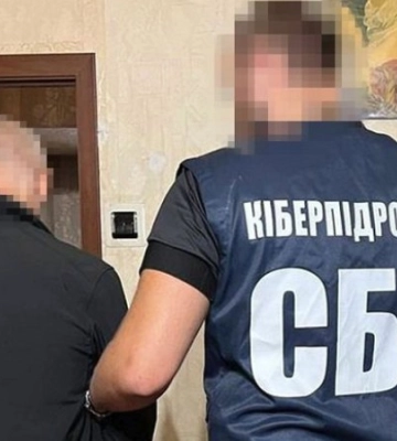 Коригував обстріли рідного міста з РФ: у Харкові виявили мережу агентів