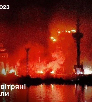 Командувач ПС ЗСУ подякував українським пілотам за чудову роботу у Севастополі
