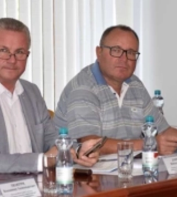 У Сарнах ремонтникам мосту погрожують пістолетами та пропонують гроші за проїзд, – депутат