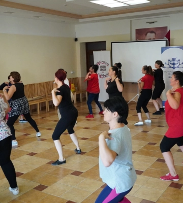 У Берегові розпочали методичну підготовку вчителів народних танців