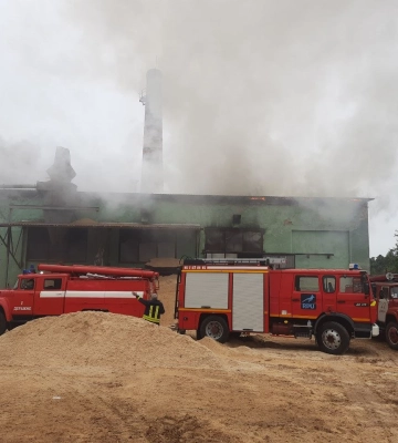 У Луцькому районі горів виробничий цех підприємства