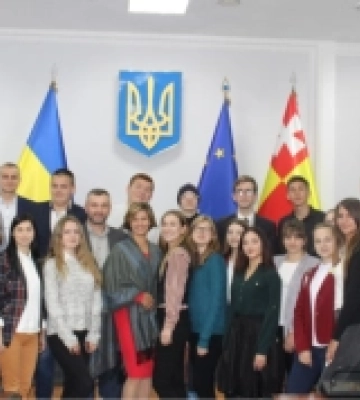 На Волині депутатка міської ради вчинила ДТП і втекла