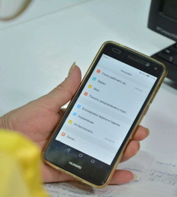 Цифрова грамотність для людей похилого віку: у Дніпрі проводять безкоштовні курси Цифрова грамотність для людей похилого віку: у Дніпрі проводять безкоштовні курси